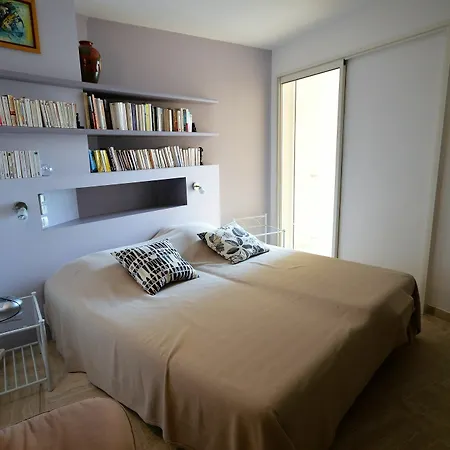 Wonderful Seafront Apartment